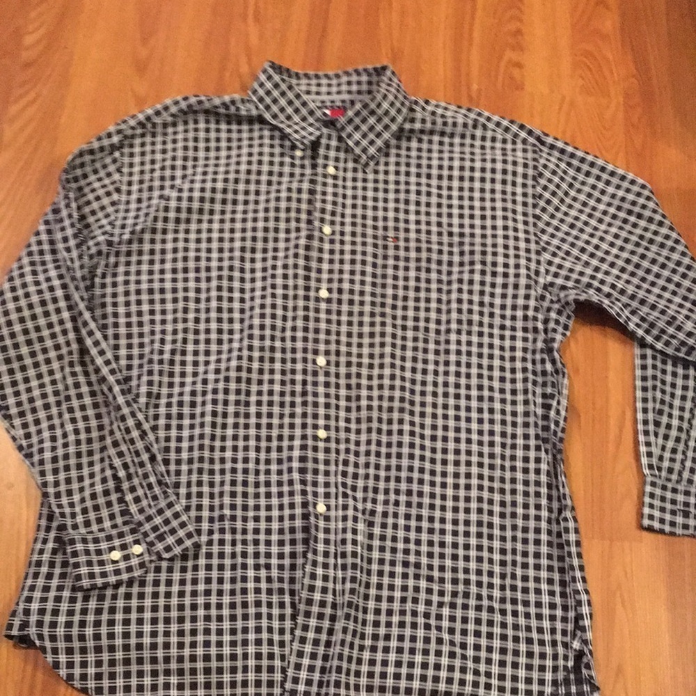 Tommy Hilfiger Long Sleeve Button Front Shirt XL (AG)